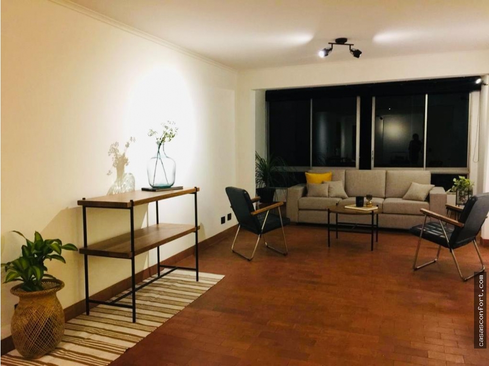 Apartamento restaurado en la Milla de Oro, El Poblado — foto 2