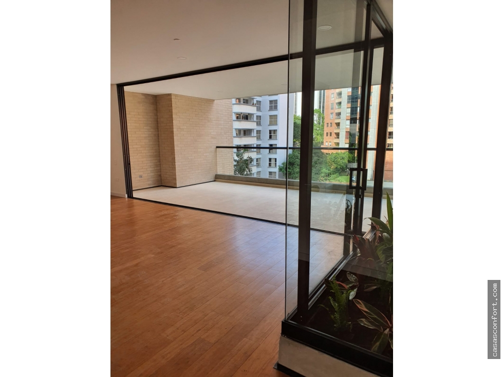 Apartamento con jardín interior en Santa María de los Ángeles — foto 1