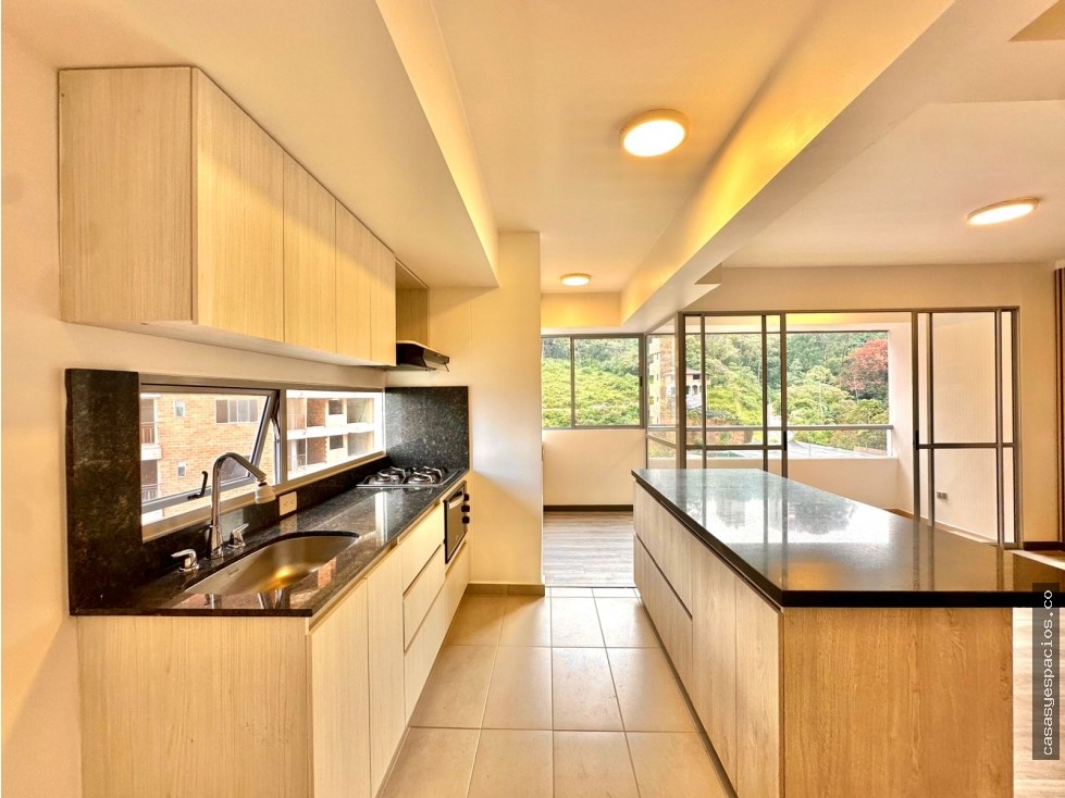 Apartamento con vista en Las Lomitas, Sabaneta — foto 3