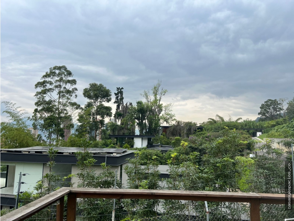 Dos casas en lote de 4.000 m² en Los Balsos, El Poblado — foto 7