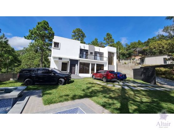 Se Vende o Se Renta Casa en Valle de Angeles