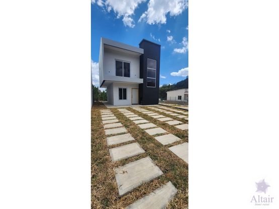 Se Venden 2 Casas ya terminadas y Nuevas en Valle de Angeles