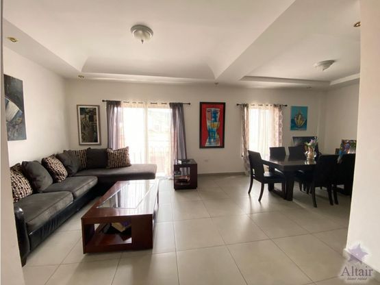 Se renta o vende apartamento en Los Castaños