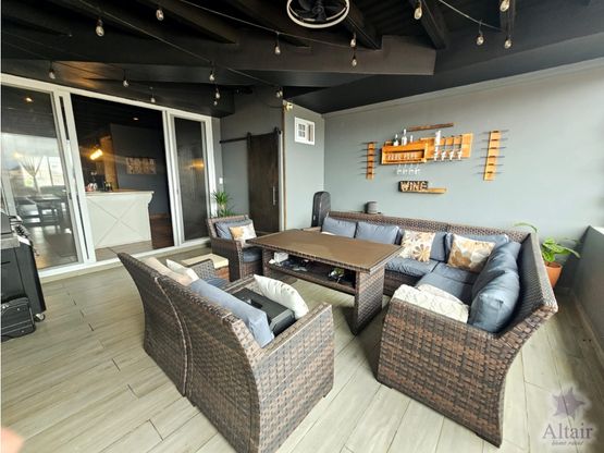 Se vende Townhouse en Lomas de toncontin