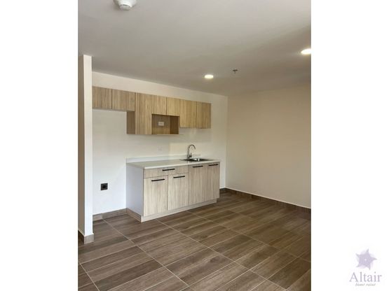 Se Renta Apartamento en Distrito Artemisa