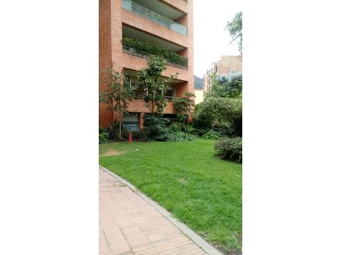 se vende apartamento penthouse en la cabreraa