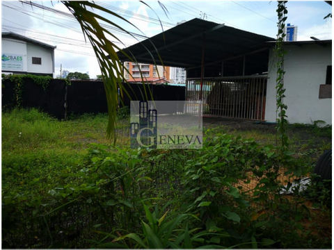 terreno en venta en parque lefevre id 12298