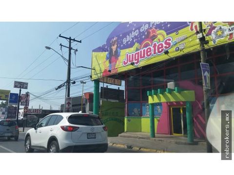 local comercial en renta av leones