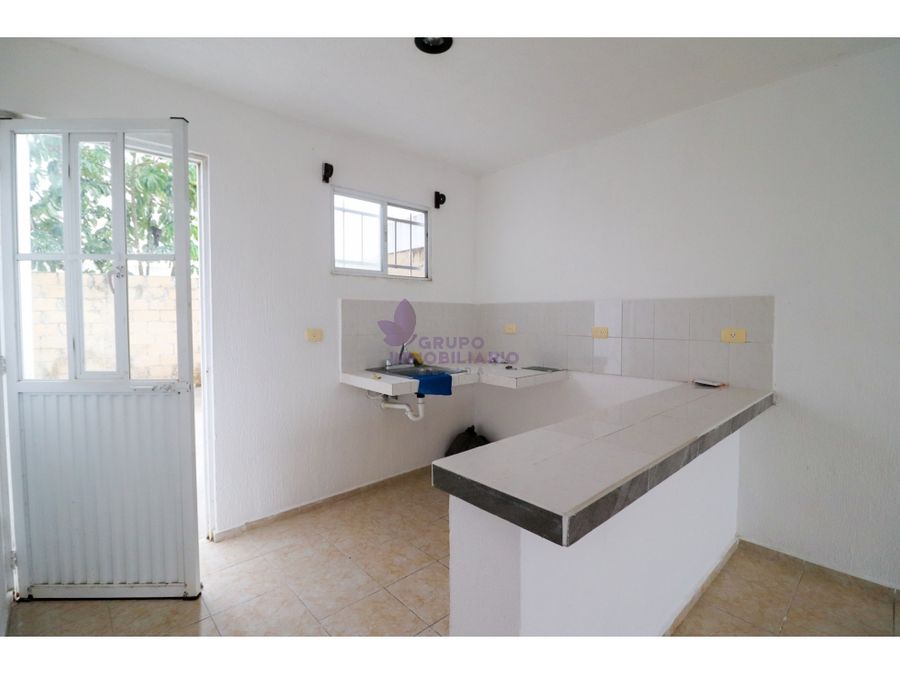 Caucel Almendros Renta De Casa De 2 Habitaciones - $5,500 MXN