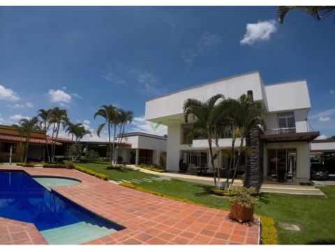 en venta casa campestre en cerritos pereira