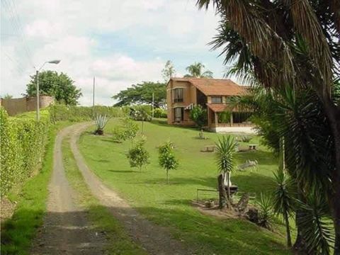 se vende casa campestre pereira cerritos