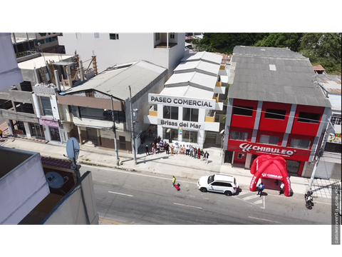 la libertad santa elena pase comercial con 8 locales en venta