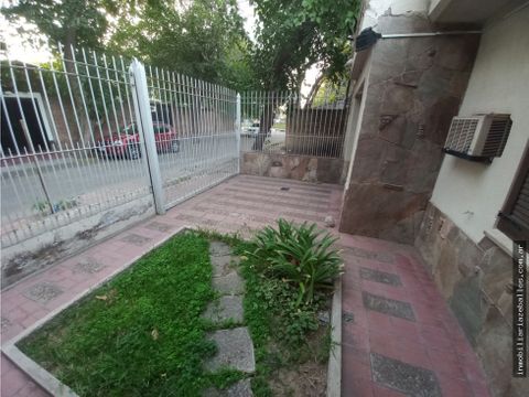 zeballos vende casa en la 6ta seccion ciudad de mendoza