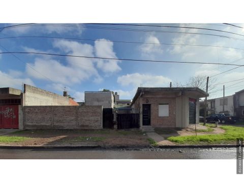 vivienda con local a terminar en venta ituzaingo norte