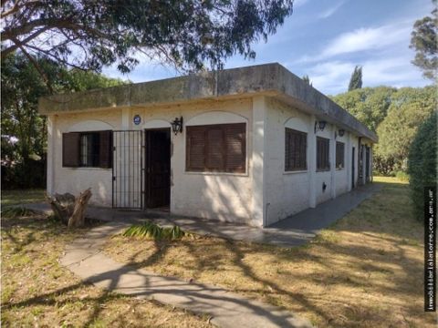 latorre prop vende casa 3 amb frente al parque camet