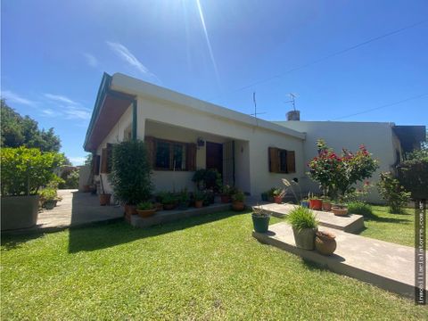 latorre prop vende casa de 4 amb con hermoso parque