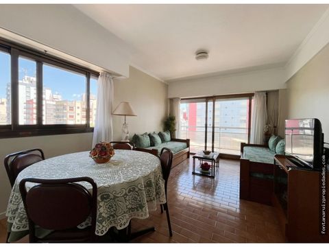 alquiler por temporada dos ambientes con balcon a la calle y cochera