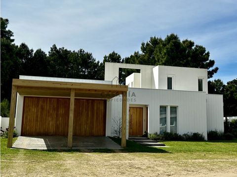 pinamar alamos ii casa garzas con piscina temporada 2027