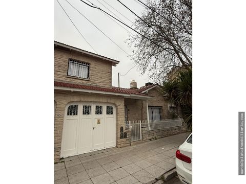chalet ph 4 ambientes garage a nuevo la perla