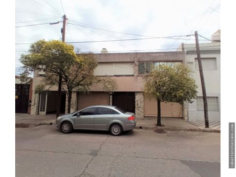 casa en venta dos locales depto en planta alta cocheras