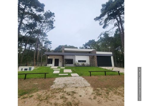 pinamar norte barrio alamos casa 4 dorm quincho parrilla gran cochera