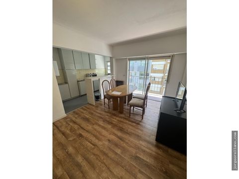 venta 2 ambientes con estudio a metros de plaza mitre