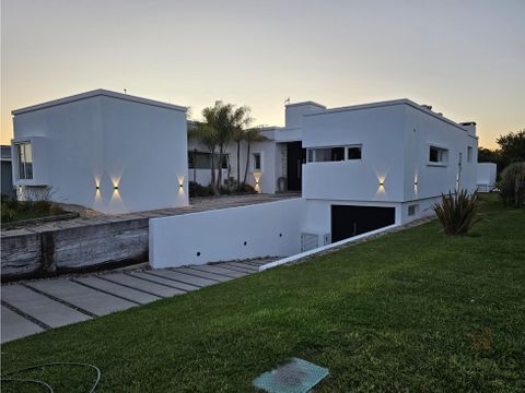 casa en venta en costa esmeralda residencial i 528