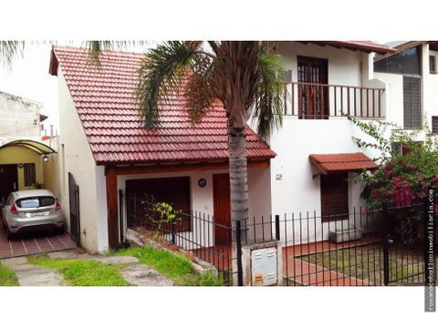 se vende casa 3 loft patio y pileta en altos de villa cabrera