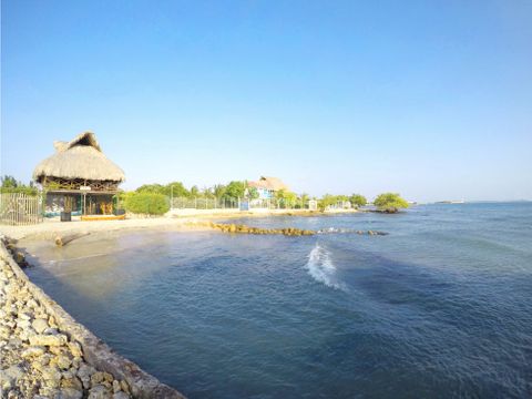 lote con playa en la isla de bocachica