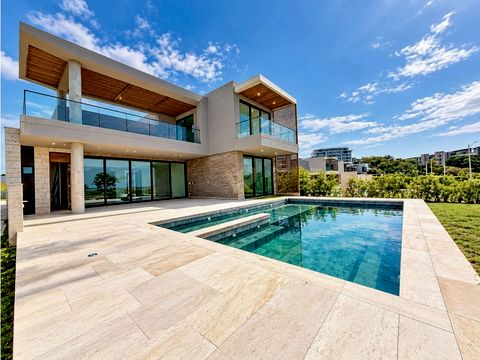 venta casa en baru condominio calablanca