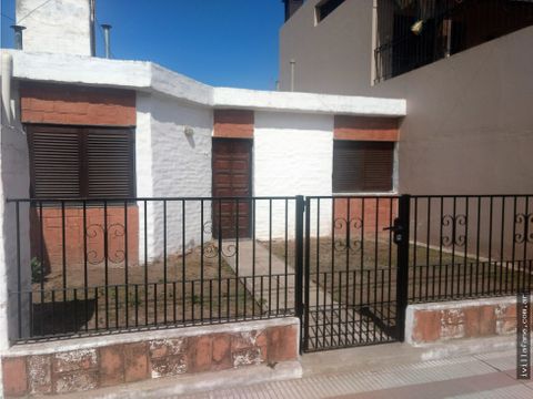 se vende propiedad centrica en la ciudad de almafuerte