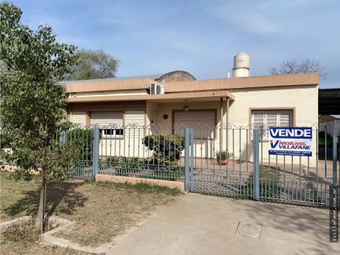 se vende casa 3 dormitorios en almafuerte