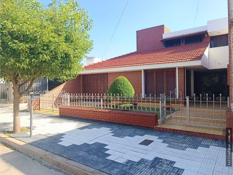 se vende casa 3 dormitorios en rio tercero