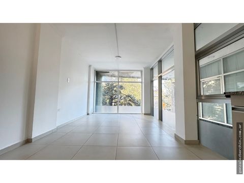 venta de local en calle yrigoyen