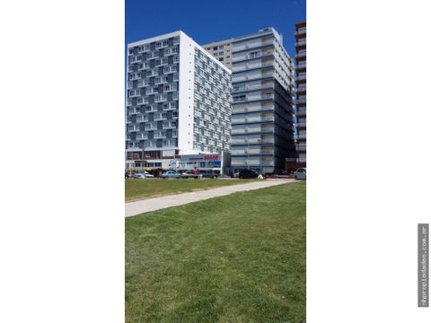 calle 12 n0 1100 piso 9 2 amb cbalcon fte al mar