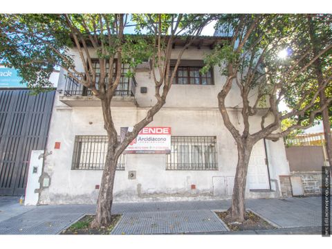 casa 6 ambientes con galpon y fondo libre en venta t gordillo 3800