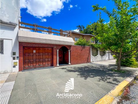 venta casa 4 amb c cochera oliden 3900 villa lugano caba