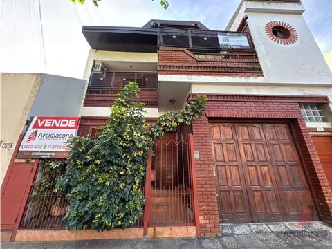 venta ph tipo casa 5 amb ccochera barros pazos 6300 v lugano caba