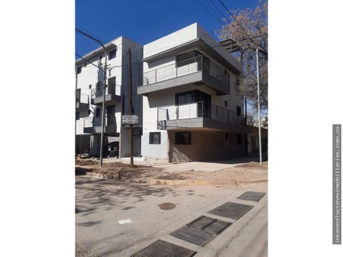 inakasa inmobiliaria vende duplex en edificio zanzin