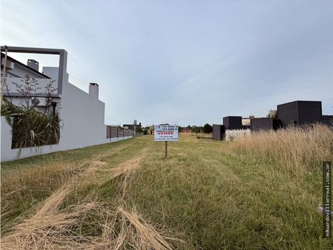 lote en la caleta calle asfaltada 448 m2 46500 usd
