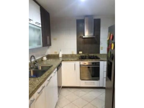 apartamento en venta en altos de riomar