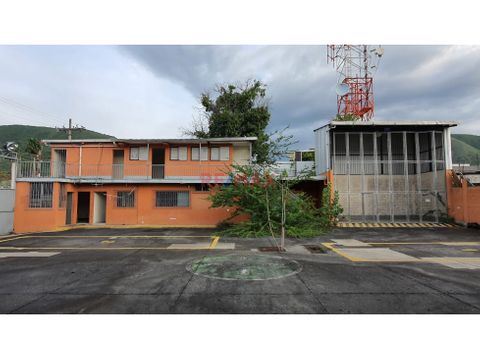 terreno comercial en el centro de guastatoya