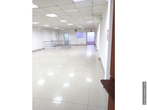 se alquila local comercial 225 m2 2do piso pucallpa saenz pena