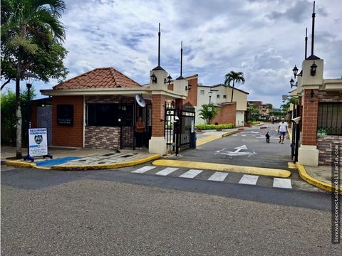 apartamento duplex en venta urb el girasol tejar