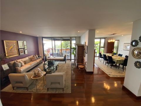 divina casa en venta en casco san rafael