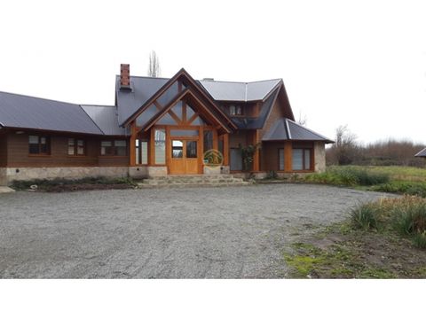 en venta casa de 250 m2 en el hoyo