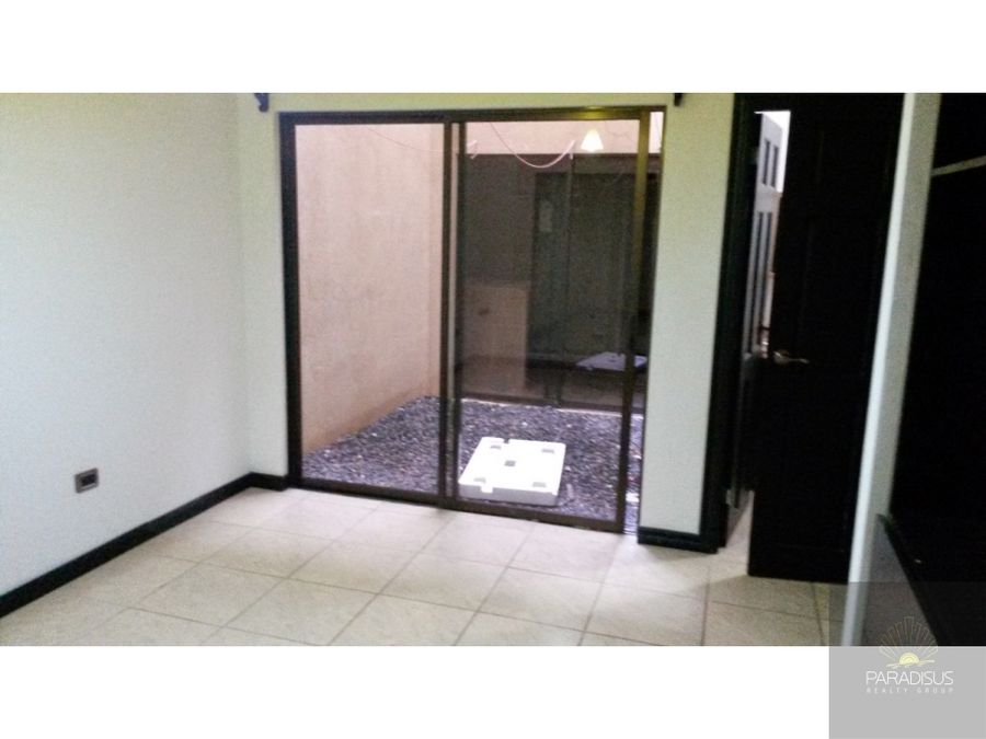 Propiedad con dos casas en San Joaquín de Flores COD RG 1308 — photo 17 of 17