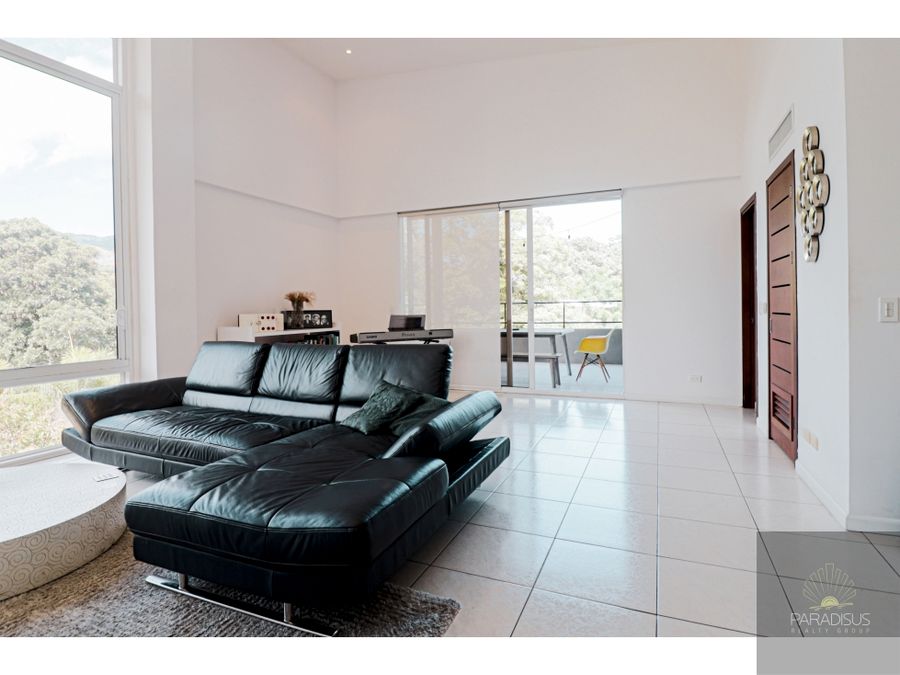 Exclusivo apartamento en Santa Ana COD RG 1189 — photo 6 of 11