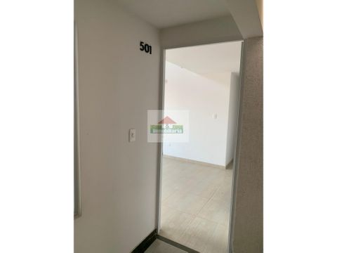 se arrienda espectacular duplex en hacienda casa blanca