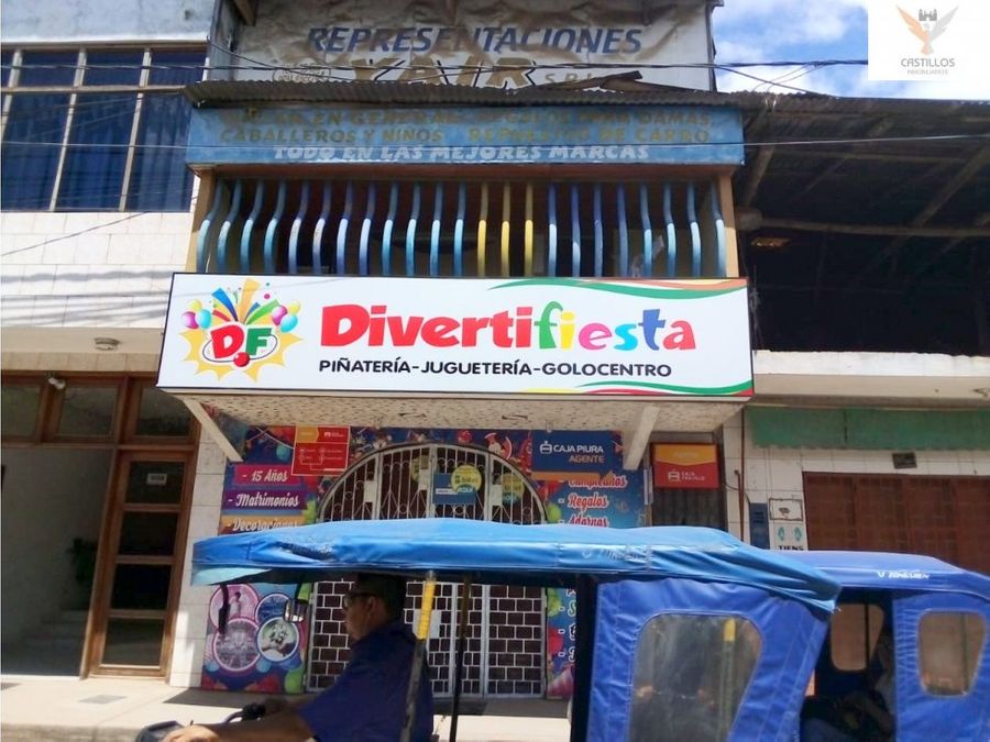 se vende local comercial vivienda en yurimaguas